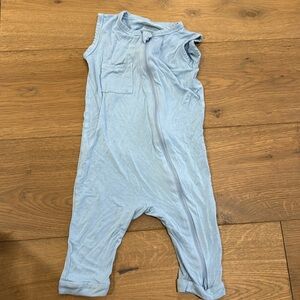 Kyte baby- no sleeve footless romper zipper - light blue   3T